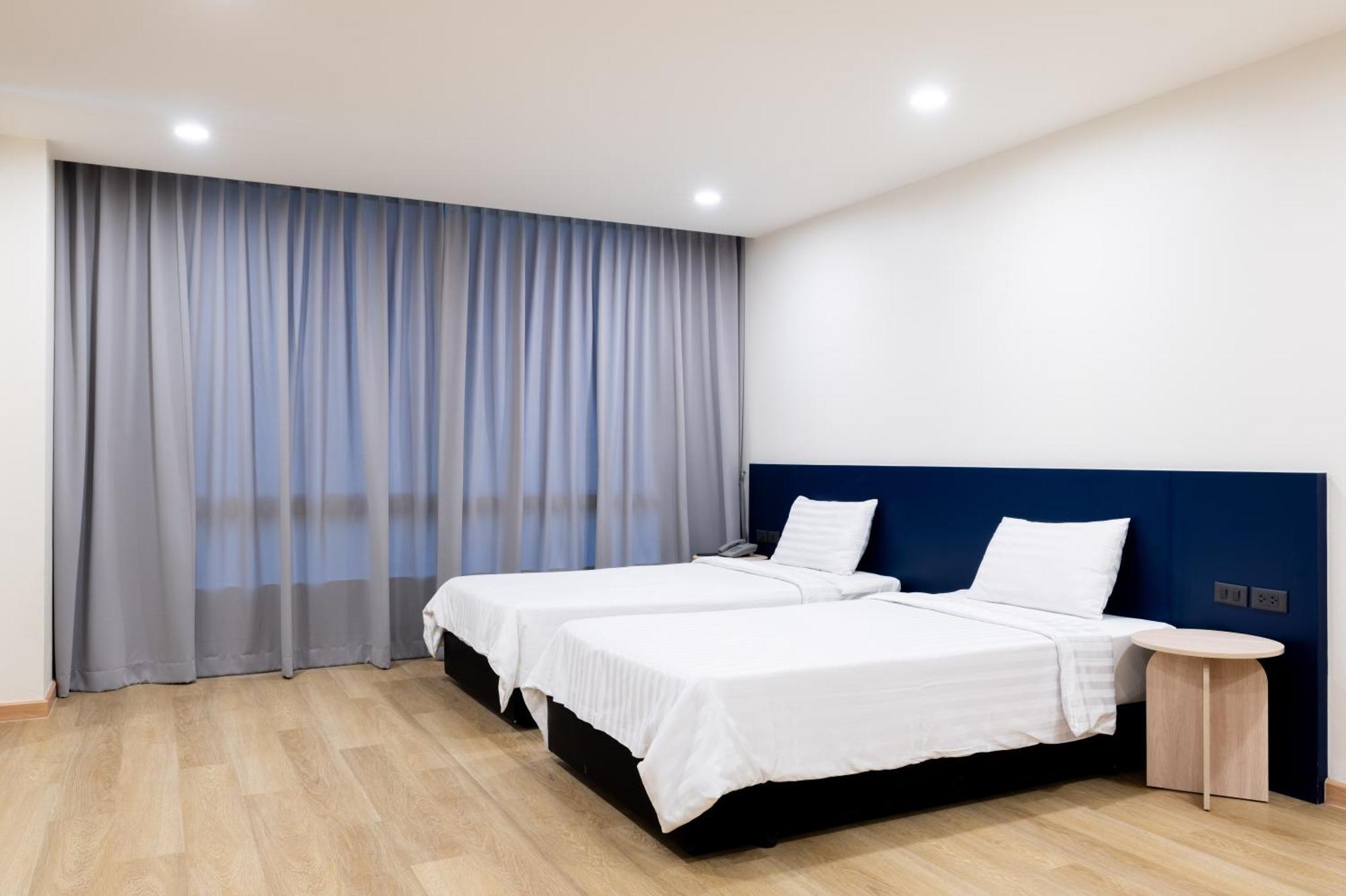 Ca Hotel And Residence Phuket - Sha Extra Plus Exterior photo