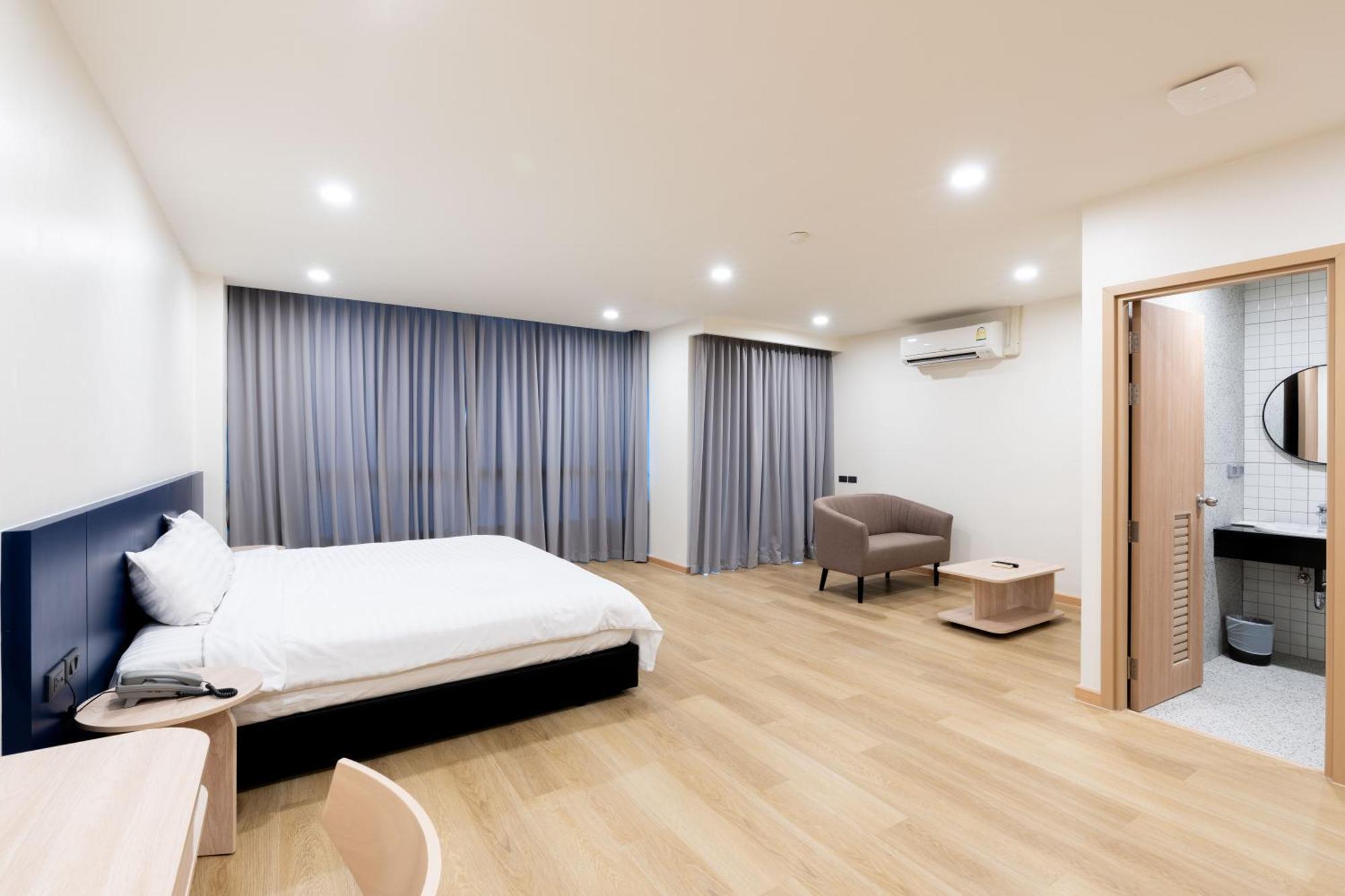 Ca Hotel And Residence Phuket - Sha Extra Plus Exterior photo